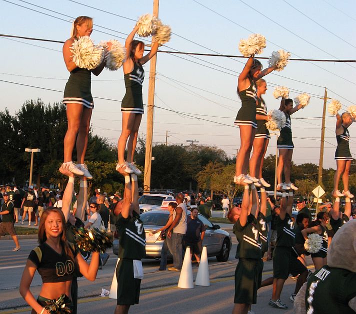 all images this site are copyright 2006-2012 USFSpirit.com